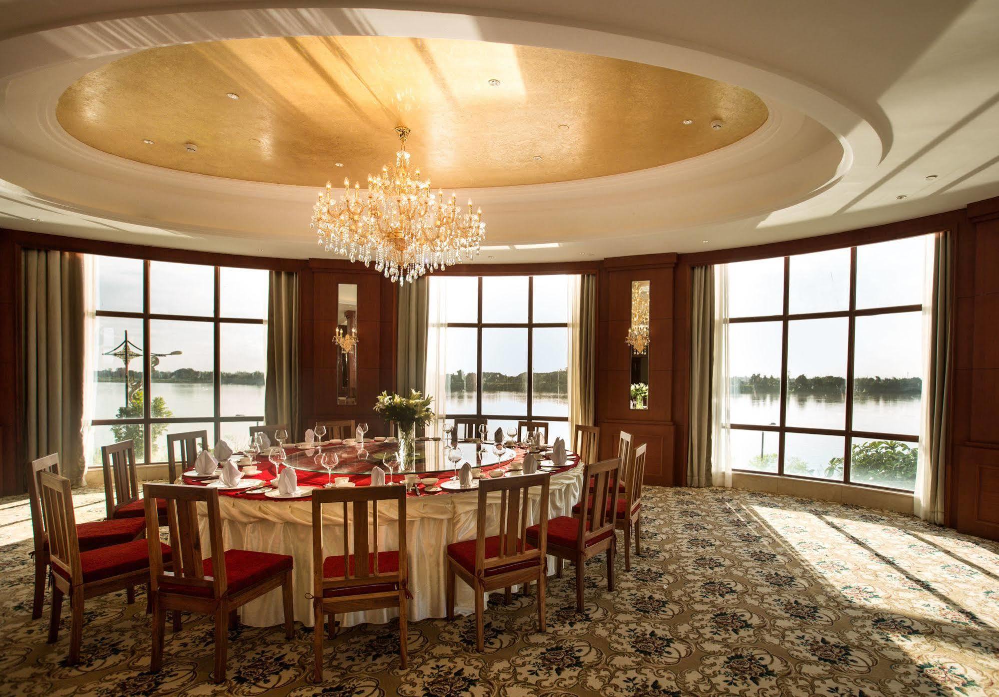 Landmark Mekong Riverside Hotel Wientian Zewnętrze zdjęcie