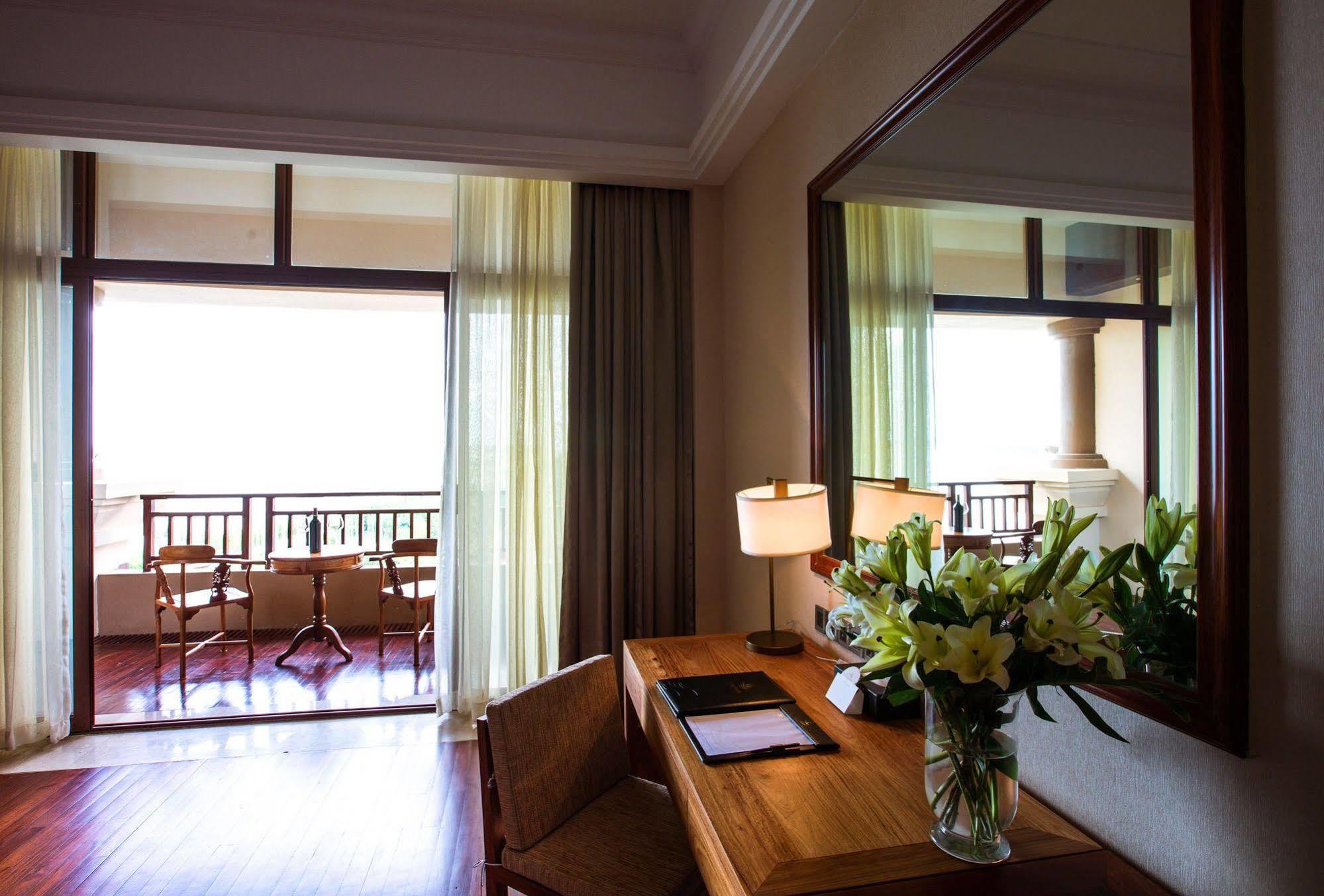 Landmark Mekong Riverside Hotel Wientian Zewnętrze zdjęcie